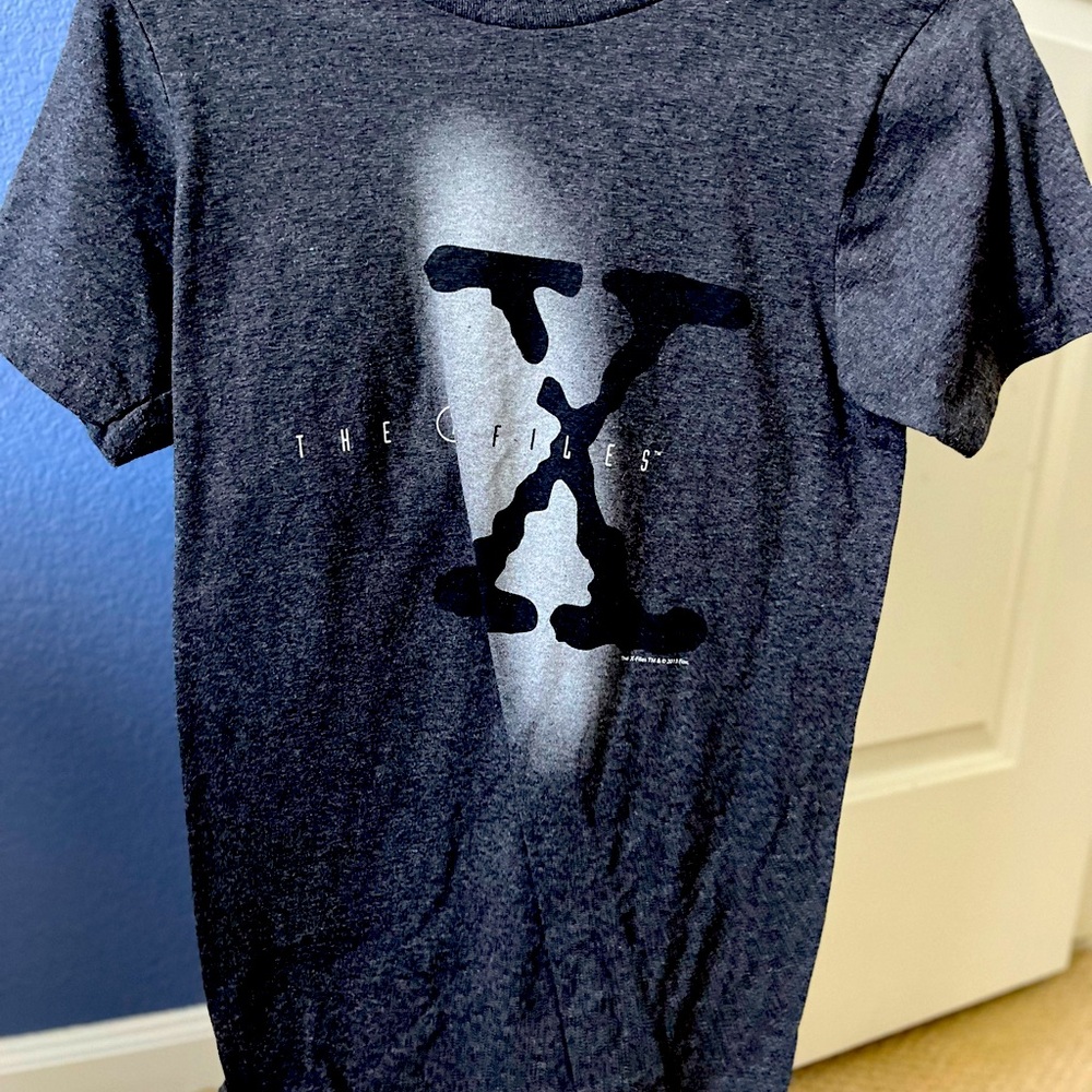X files tee